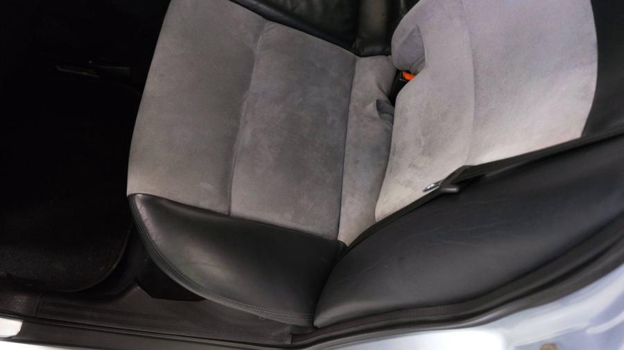 Детали интерьера Audi RS2 (8C, B4) 1994 года  (EU) (фото 100 из 150)